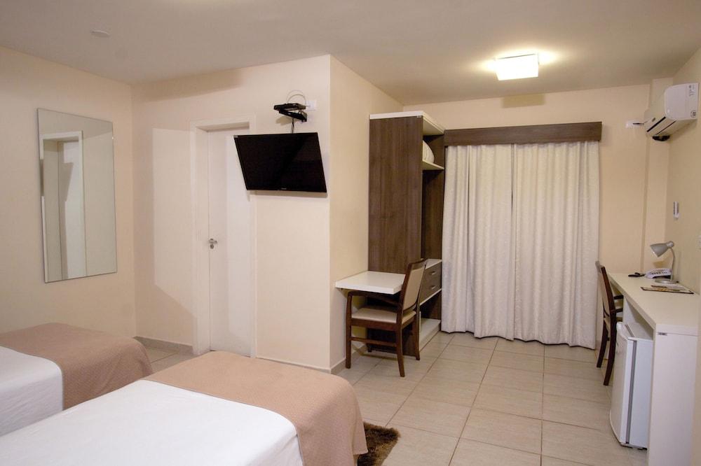 Bristol Portal Do Iguacu Curitiba Aeroporto Hotel Eksteriør billede