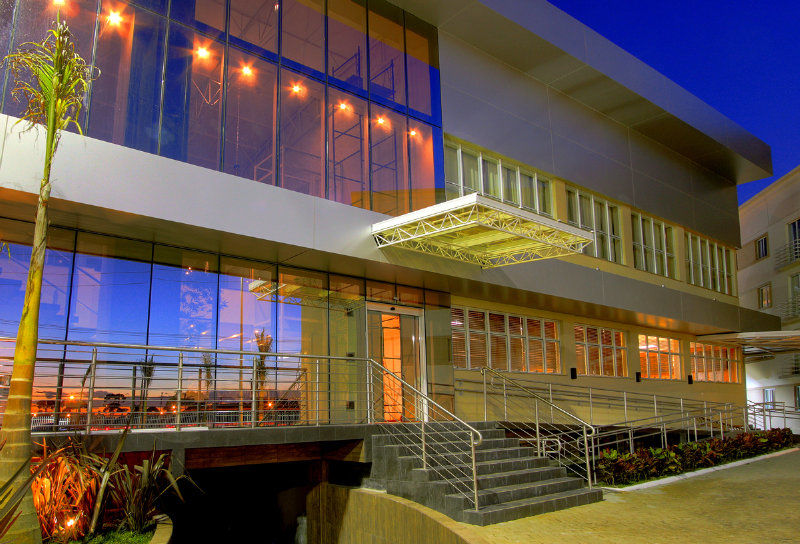 Bristol Portal Do Iguacu Curitiba Aeroporto Hotel Eksteriør billede
